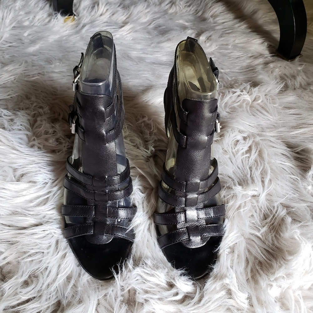 Black leather type strappy sandal